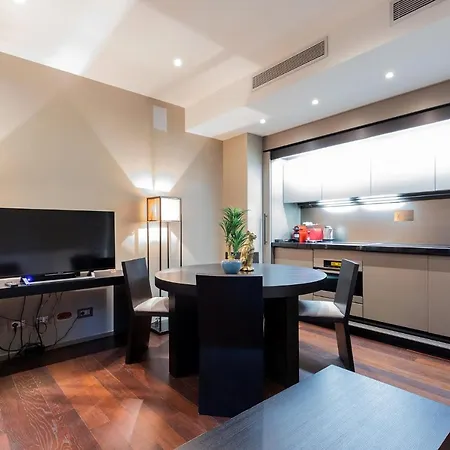 Daire Retreats Duomo Beauty &