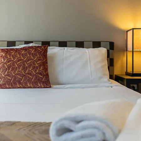 Retreats Duomo Beauty & Апартаменты
