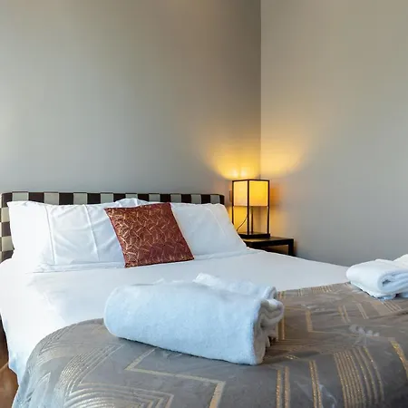 Apartamento Retreats Duomo Beauty & Milán