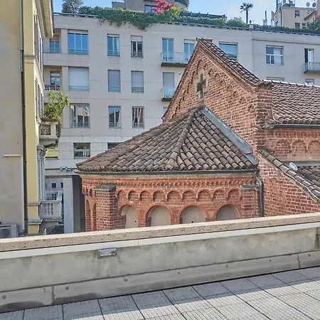 Apartment Retreats Duomo Milan